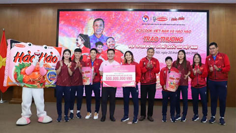 Vô địch trong lòng NHM, tuyển nữ Việt Nam nhận thưởng nóng 500 triệu đồng